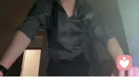 1. 我不评判对错，不急于说教，只安静做你的情绪树洞，你想说的，我都认真听。配图