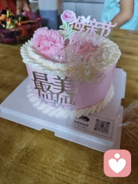 两个女生也会有爱情！所有的幸福都一样，无所谓性别！