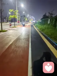 有时候想不通的时候，你这么走一走，看看路边的风景，感受微风在心间飘荡，你会又不一样收获……