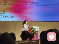 英语不过关，还得带翻译机！