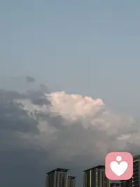心理学提醒：“认知重构”把“为什么发生在我身上”换成“我能从中学会什么”。配图