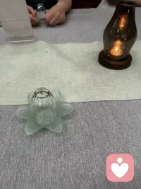 任何时候都不要期待改变别人，就像下雨你可以选择打伞或者打车，唯独不能跟雨较劲。向外求求而不得，向内求生生不息。配图