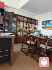 生活很苦很累，要好好的善待自己。配图