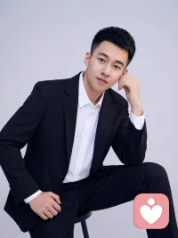 人其实挺矛盾的，想进一步，但是又想到了进一步的后果，退一步，又不甘心，原地踏步又矛盾配图