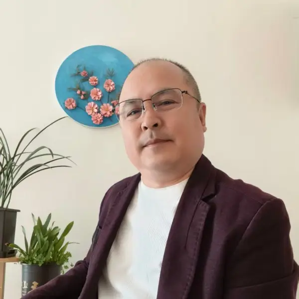 老梁