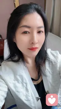 难过了，请告诉我，我会认真的倾听，一直陪伴在你身边配图