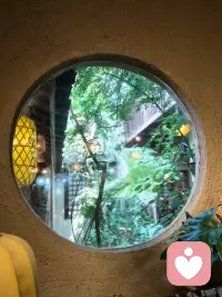 有时候生活需要停下来，喝喝茶，发发呆，欣赏那些欣然而至的小美好。配图