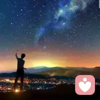 “随着能量的逐渐流失，人体将步入衰老，直至能量耗尽，生命终焉。然而，这仅仅是物质层面的消亡，每个人独特的能量信息密码团——即灵性，将永恒长存。”
梵高生前那么热爱他的画画，虽然生前他一幅画都卖不掉，穷到了结自己，但他身体离开后他画马上就全世界闻名，这种名声就是一种无形的力量，对他延续的心识一定会产生一种很大的影响力，在来世他依靠这股力量会获得成功，还有前世他热爱画画的深刻印记，会导致他的理想在后世会得到圆满，这是超越生死的异熟果，所以永远不要放弃自己热爱的理想和追求，并在每个当下就尽可能为之努力，它将以超越生死的方式获得圆满。配图