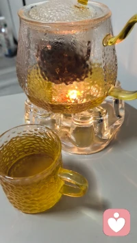 如果哪天我喝醉了，没忍住拨通你的电话，你接，别挂，我们各退一步，我说我想你，你也别说你不想我，你是我爱而不得，却恋恋不忘的心酸，你是我自罚三杯都不肯说出的秘密，是我赴汤蹈火都放不下的执着