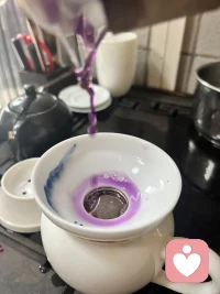 您好！我是您的倾听师，今天由我全心投入与陪伴您的所有情绪配图