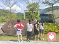 一个不幸福的母亲能不能教育出来一个幸福的孩子