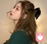 别人给你上了一课，那是别人的本事，如果走不出来，那就是你的无能。司马懿曾说:看人之短，天下无一人可交，看人之长，世间尽是吾师。这一路走来，没有敌人，全是老师。斩我天真，杀我幼稚，磨我心性，炼我筋骨。能点醒你的人从来不是道理，而是经历。配图