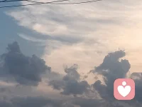 🌙 城市睡了，你的心事醒着吗？

我是给力心理平台的陪聊倾听师【你的昵称】，提供纯绿色的陪伴与倾听服务。

你负责敞开心扉，我负责暖心回应。需要倾诉的时候，记得来找我哦❤️配图
