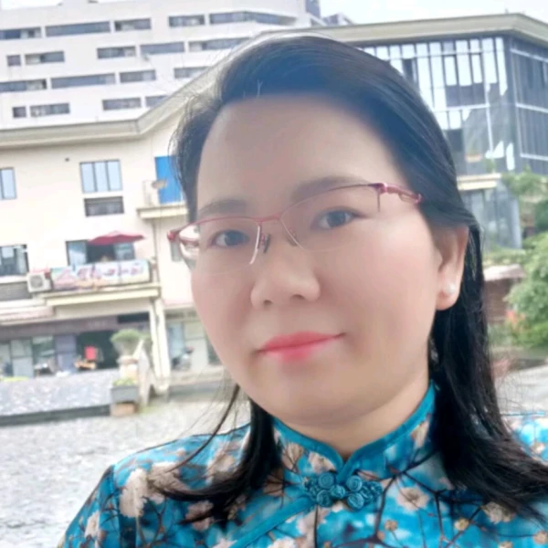 慵懒小鸭🦊