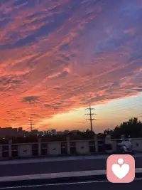 每一次给予的陪伴
无论有没达到期望的模样

都是我在我人生中
最珍贵的时段


这世界就咱俩

所有的人事物都是静止的