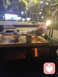 继续上海夜茶，有茶有烟有故事。来吧，说说你的故事。配图