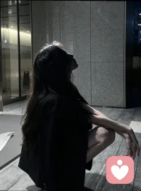 一个人耐心能力越强，心理质就越好，成功的几率也就越
大。我们千万不能让自己因为微不足道的小事而扰乱了心智,用
耐心培养自己,磨炼自己，提升个人情商。学会乐观，学会尚默，
学会营造快乐，学会轻松生活，吃得下，睡得香，想得开，远离
忧愁、悲伤和烦恼，别让自己的本性受到损害，这样才会收获有
意义的人生。