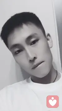 当你觉得不行的时候，走到斑马线上，你就会变成一个行人.”