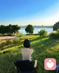 如果你今天也想说些什么：
私信24小时开放。这里没有应该或不应该，只有真实的你，和愿意接住的耳朵。配图