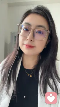 你总怕被辜负？只因你对“我们”还不够笃定

当你满心想的，
都是怎么把这段关系走得更远，
哪还有力气去反复试探、患得患失？

你的专注，
就是爱情里的指南针。
你信什么，
就会吸引什么。
你肯用心经营，
整段故事都会顺着你的心意走。

#情感心理#爱情觉醒#关系成长#停止内耗

别耗在“他到底爱不爱我”的漩涡里，专注你们共同的创造。持续分享亲密关系觉醒感悟配图
