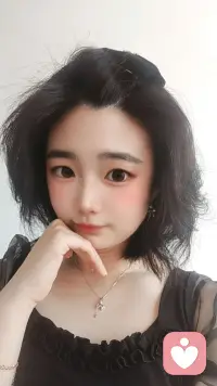 心里的杂念，陈旧的往事，成为了阻碍你好心态的一个又一个的绊脚石。放下过去的往事，成就现在的心态。不去担忧未来，不去怀念过去，只为现在，而当下的快乐。配图