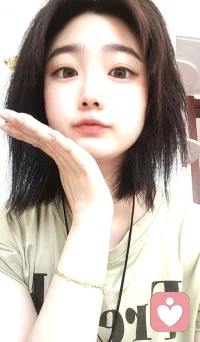 人的见解有千万种，我们无所谓，他人说什么我们要有自己的内心定力，有自己的定数，我是怎样的人，而他人口中又是怎样的人？只有面对无所谓的事情，保持着无所谓的态度，用无所谓的态度面临的一定是晴朗的晴天。最毒不过言语，最真不过真心。配图