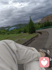 如果你不开心，那就去爬山吧，
如果你没有放松的一个地方，
那就去爬山吧
如果爬山还解决不了你这些问题，
那你来找我吧😂配图