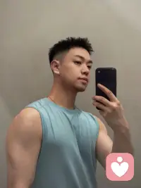 生活总是这样，你以为失去的，可能在来的路上；你以为拥有的，可能在去的途中