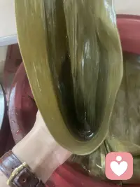 两片粽叶一片情，粽情粽意，万水千山粽是情
再忙碌的工作也要抽时间包点粽子，食人间烟火，
自己动手才能丰衣足食

一根棉线反复缠绕捆绑，收紧的不只是软糯米团，更是藏不住的满心热忱。都说两片粽叶两片情，每一次折叠、每一圈捆扎，都藏着独一份的粽情粽意。不用华丽的言语表达思念，不用刻意诉说牵挂，这一枚亲手包好的粽子，就是最质朴的爱配图