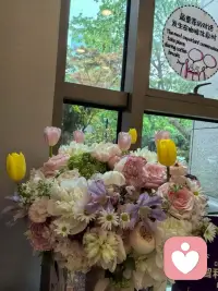 流传许久、治愈了无数人的经典祈祷文，分享给大家共勉。
它道尽了生活的智慧：学会接纳，也懂得前行。

神啊，求你赐我宁静，
坦然接受那些无力改变的事；
赐我勇气，努力去改变力所能及的事；
更赐我智慧，分清二者的边界。

愿我们都能内心安稳，从容生活🙏配图