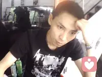 记得人民日报的一段话
人生，总有太多的来不及，
一眨眼就是一天，一回头就是一年，一转身就是一辈子 ，我们穷尽一生所追求的幸福，不在过去，不在未来，而在当下，眼中景、碗中餐、身边人…配图