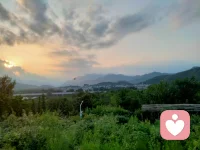 独自远行散心，与过往和解，所有难过皆成前路力量，前路漫漫，我自向前。