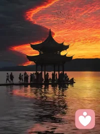 多少人都在受所谓“后悔过去，担忧未来，不满今天”之苦。
其实，太多的苦难没必要！而仅仅源于无知！因为方法肯定比问题多配图