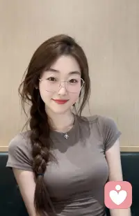 有人愿意把心事讲给我听，是信任；能解开对方的心结、得到认可，是荣幸。深耕这份温暖的事业，也在治愈他人的同时，丰盈了自己。配图