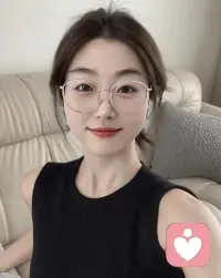 小时候快乐是本能，长大后快乐是本事。
