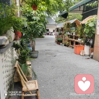 慢慢看透一点人性：
你心软退让，别人只会得寸进尺；
你顾及情面不好意思要钱，对方反倒心安理得一拖再拖。
善良没有底线，就是给别人消耗你的机会。
不必愧疚，守住自己的利益从来不是冷漠，只是看懂人性后的自保。配图