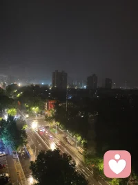 等雨的夜，心里异常的宁静配图