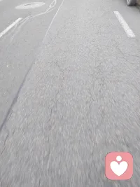 习惯性走南出口，今天因为下车点接近北出口。选择了北出口，看似的省时省力，其实换来了不利己的交通方式！如果你也做出过错误的选择，你会怎么样？会后悔？会懊恼？会情绪暴躁？…
换种思维模式：今天正好时间充裕，今天自己选的不恰当出口，为家人踩了点，防止紧急时候的错误选择！这已经是最小的代价了！
虽然晚回家，但换来了一路的轻松！
路在脚下，既然选择，那就努力去安排好路途的心情！