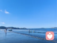情绪需要被看见、被尊重，本无好坏之分。
接纳每一份真实的感受，允许情绪自然流动，才是疗愈的开始。配图