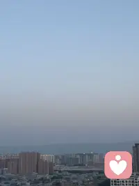 有时心情就想这天气一样，雾蒙蒙的！