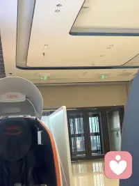 每个人何尝不是一个病人，需要别人医治，只不过是病情不同而已配图