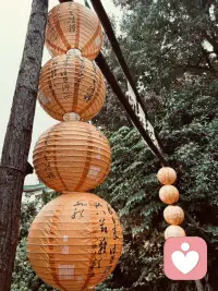 啊白天上班想辞职 晚上下班想离婚  为了钱 没辞职；为了娃 没离婚 晚上想了千条路 白天依旧走老路 当代牛马来吐槽配图