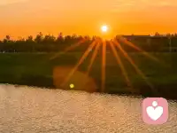 当太阳升起时，我们都要比昨天更幸福，“天气很好，心情也很不错，一切刚刚好，人生何所求，快乐且自由，”热爱是面对生活最好的解药，先过好今天，时来运转是必然。配图