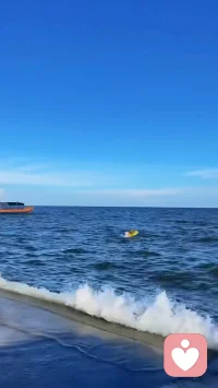为什么人都不珍惜对自己好的人，因为人不会记得翻山越岭来见自己的人，只会记得自己跋山涉水去找的人。配图