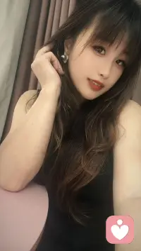 在我这里，你永远不需要这么懂事。你的每一件小事，都比这世上大多数事重要得多。我可能不知道怎么帮你解决所有问题，但我能保证，你说的时候，我会认真听，不会走。