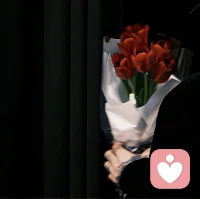 🌸
      永远相信自己是个幸运、且有福的人