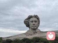 昨天再好，无法回去
明日再难，也要继续
人这辈子，有人羡慕你，有人讨厌你，
有人嫉妒你 ，有人看不起你，也有人误会你！
告诉自己 ，没关系！做好自己就行，
剩下的交给良心。配图
