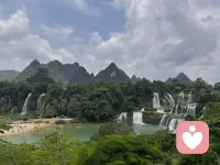 人生最好的状态，是向内安顿，向外从容。不再执着外界的声音，开始认真照顾自己，丰盈精神世界。配图