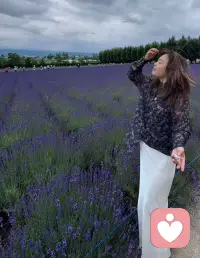 上帝说：那人独居不好，我要为他造一个配偶帮助他。
于是就用那人身上所取的肋骨造成一个女人，领她到那人跟前。  
茫茫人海，总有一个适合你的人在灯火处等你。男与女相遇结合为夫妻，完成合二为一 的身心一体。
如果，你对自己的婚姻，对自己的另一半有很多的怨言与期待，我们一起来聊一聊这个话题：我们为什么结婚，为什么要有这个婚姻。