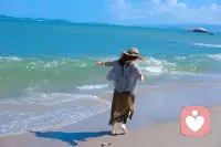你要站在光里。
不要光站在那里！
更不要光着站在那里！
更更不要光着站在光里！